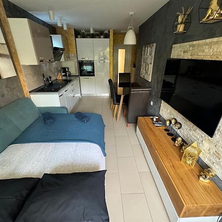 Apartment Astra With Private Parking Σπλιτ Εξωτερικό φωτογραφία