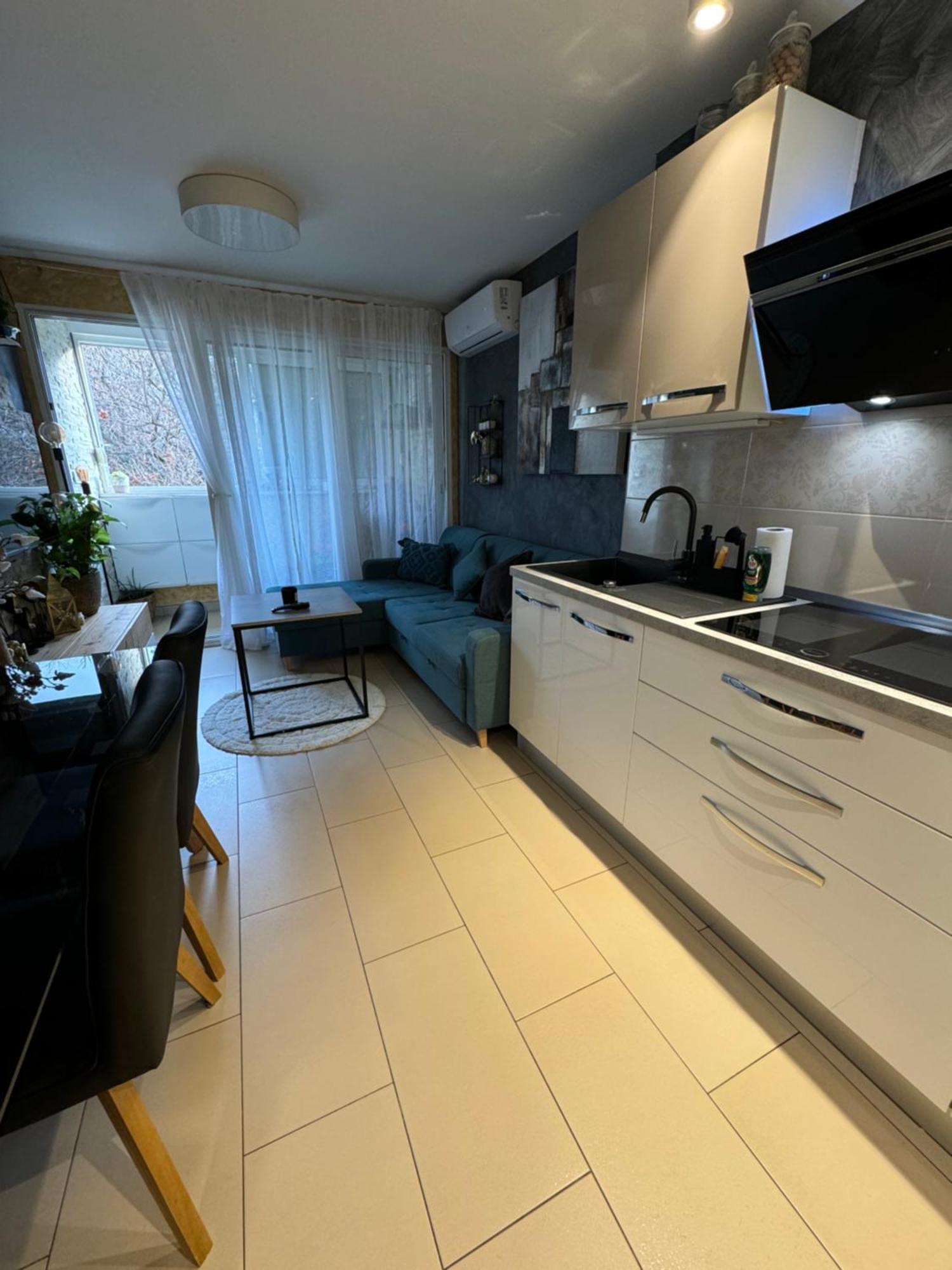 Apartment Astra With Private Parking Σπλιτ Εξωτερικό φωτογραφία