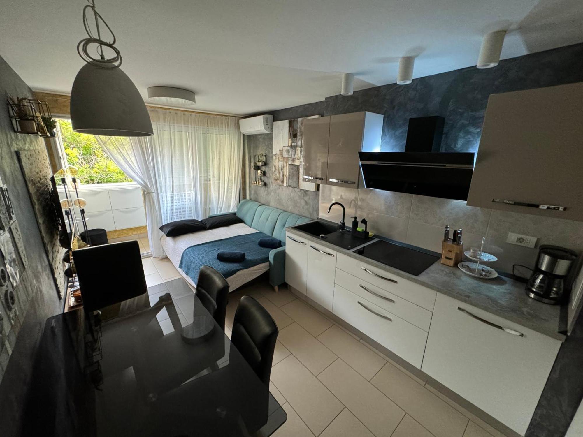 Apartment Astra With Private Parking Σπλιτ Εξωτερικό φωτογραφία